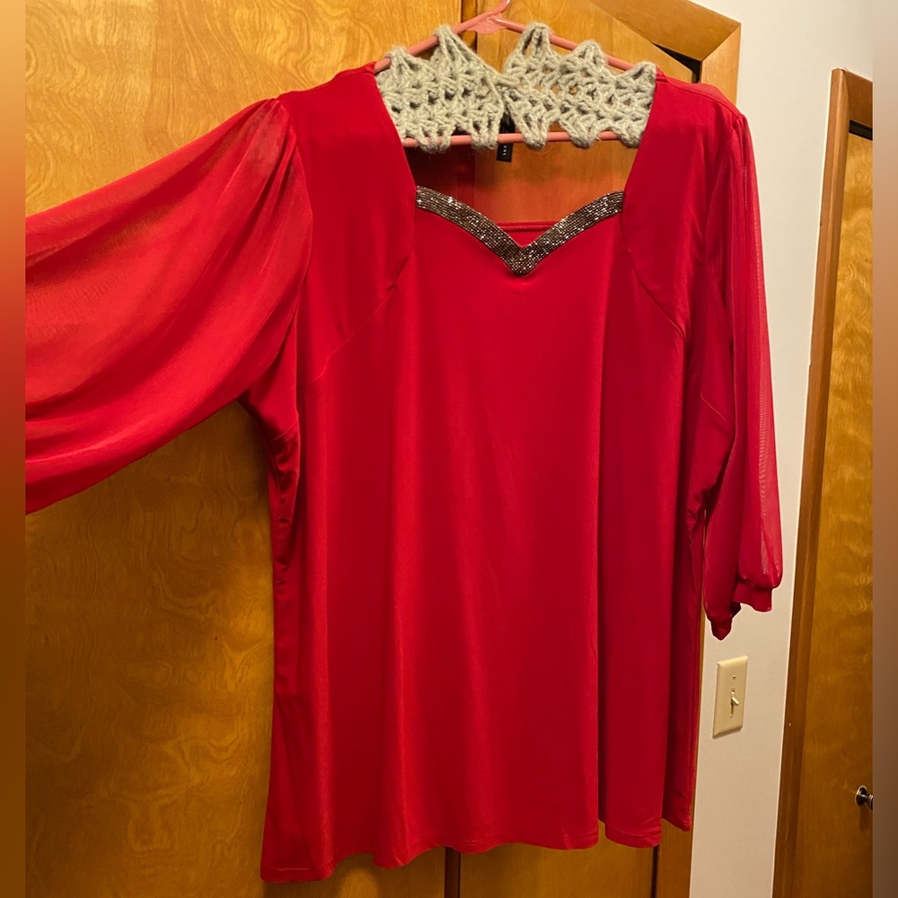 Women’s blouse